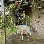 Au Fil Des Fleurs Ferienhaus *